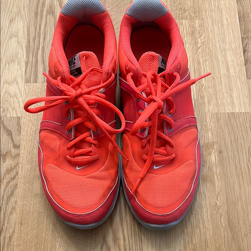 Nike Pink Sneakers
